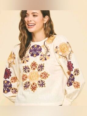 Pinch "Seneca" Embroidered Top - S